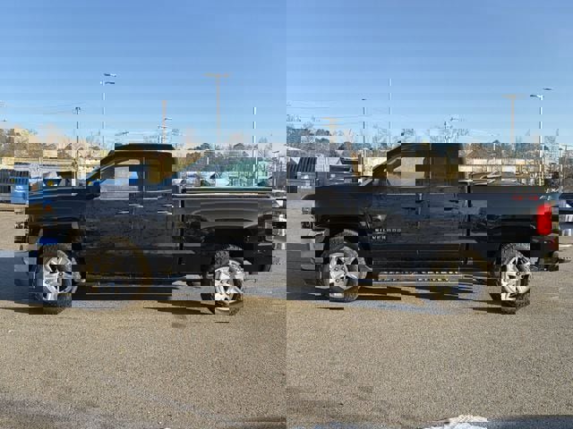 Used 2018 Chevrolet Silverado 1500 LT image 11