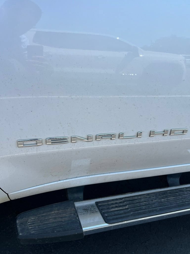 Used 2022 GMC Sierra 3500 Denali AWD/4WD image 15