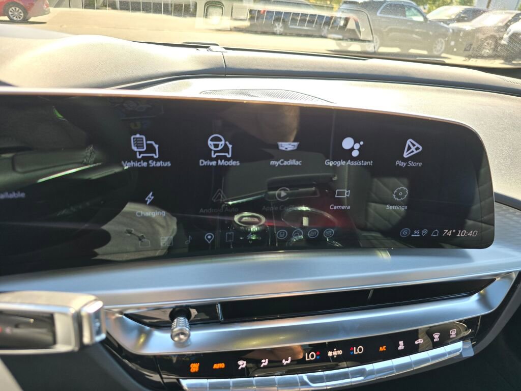 New 2026 Cadillac Lyriq V image 24