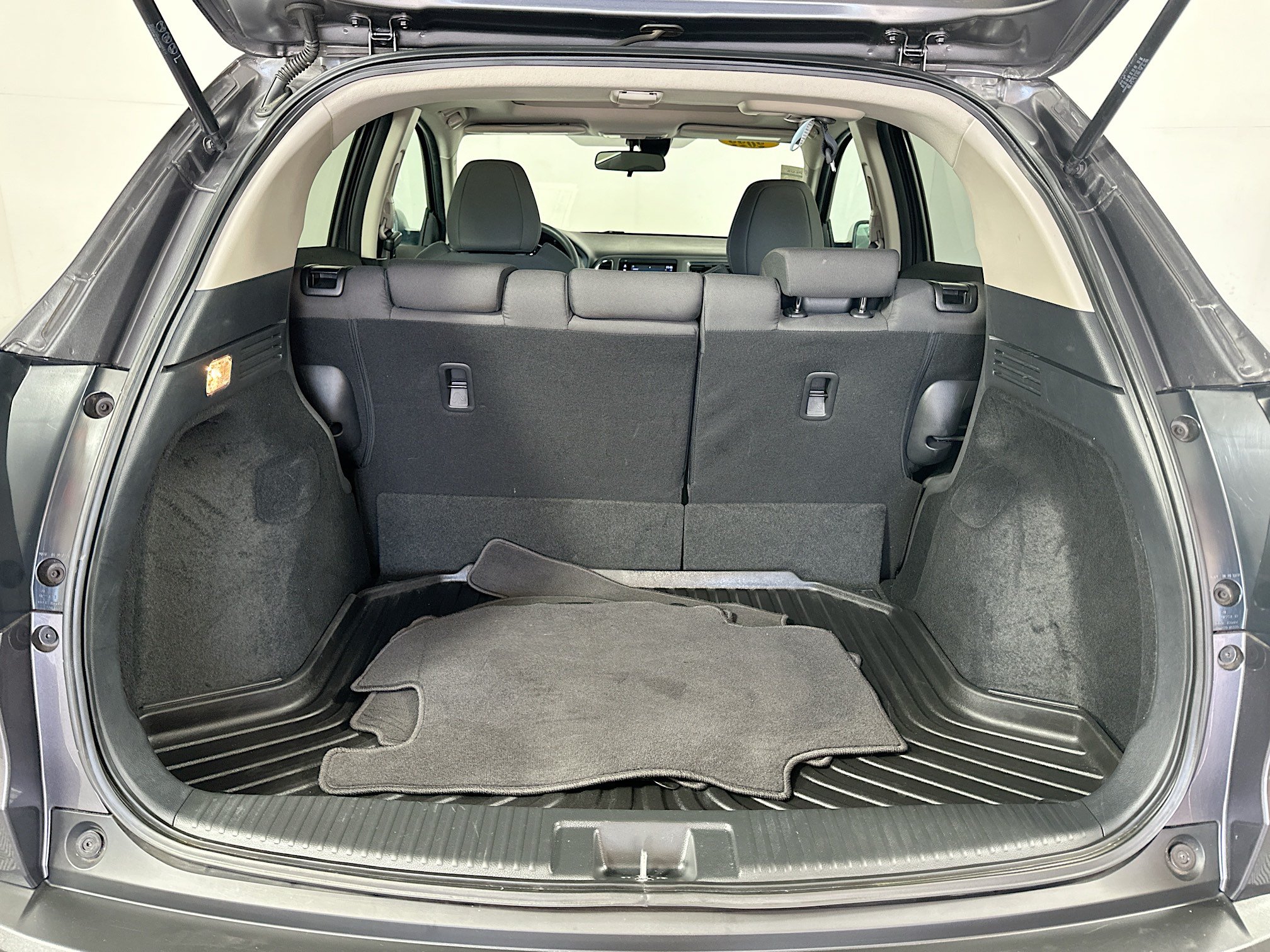 Used 2022 Honda HR-V EX image 24