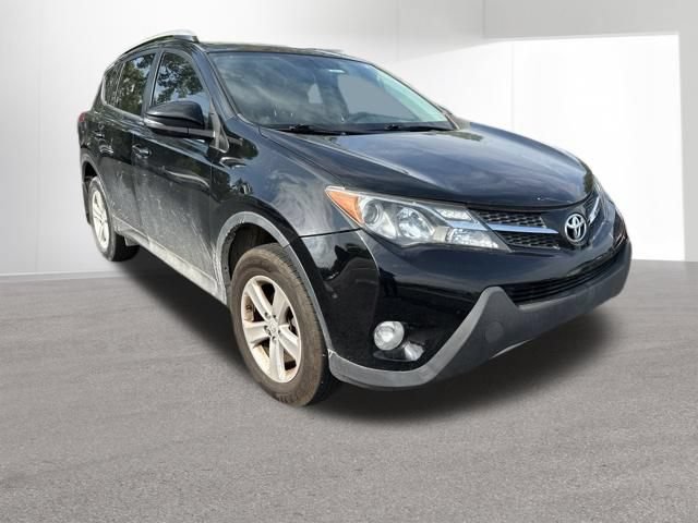 Used 2014 Toyota RAV4 XLE AWD/4WD image 6