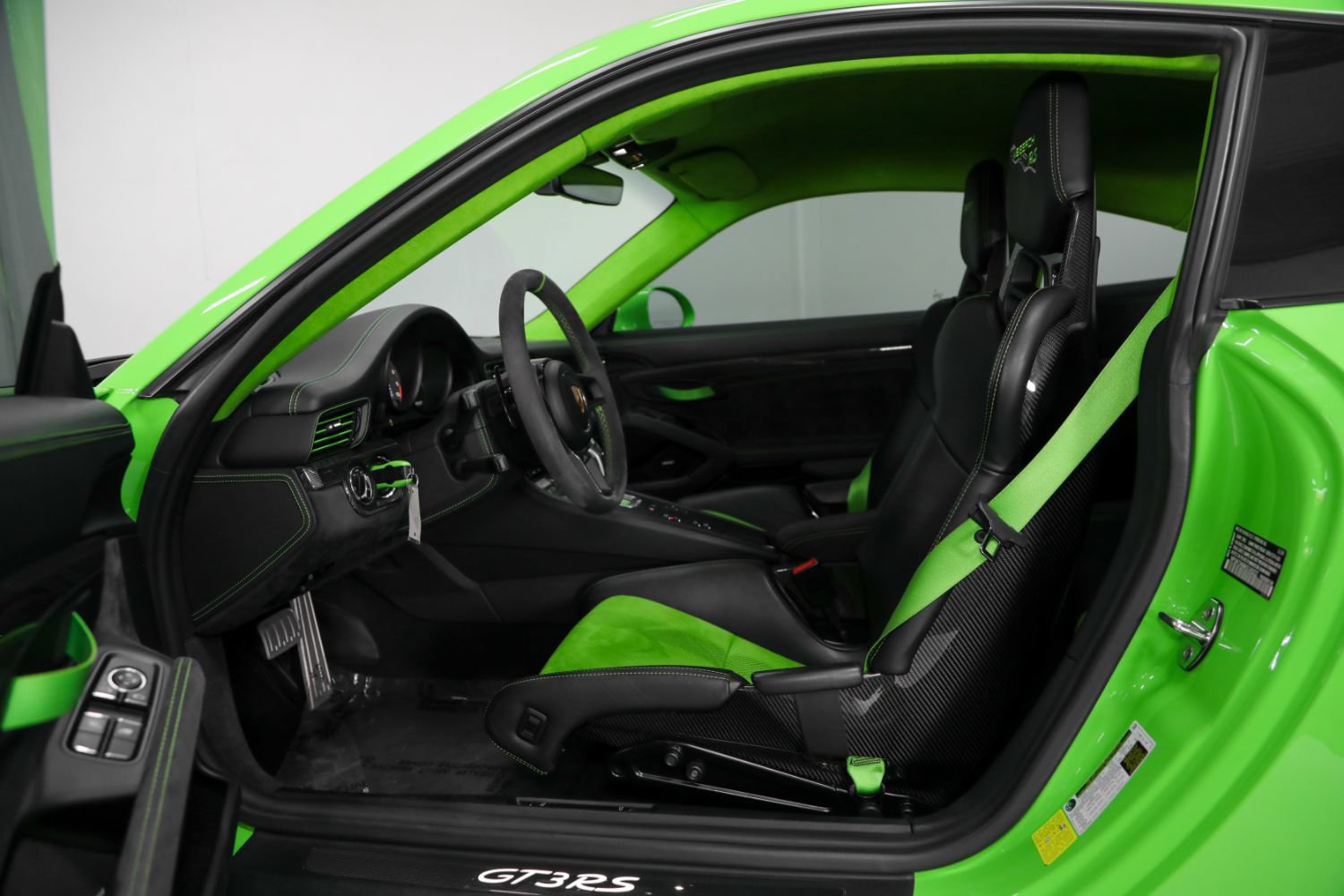 Used 2019 Porsche 911 GT3 RS RWD image 44