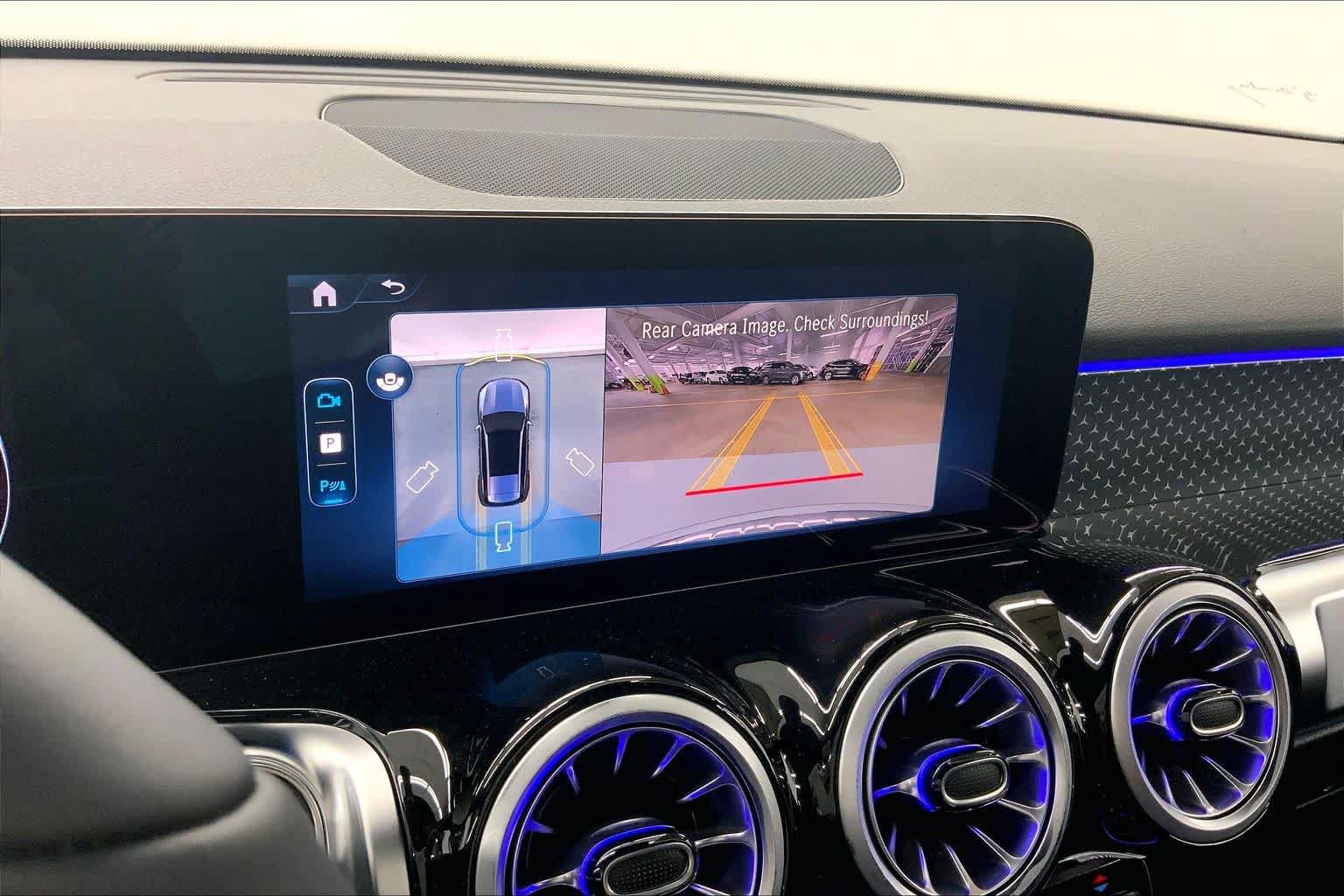 New 2026 Mercedes-Benz GLB 250 image 24