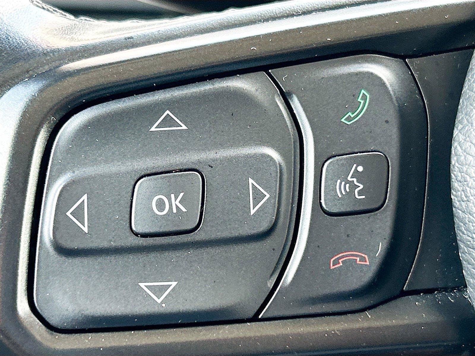 Used 2022 Jeep Wrangler Unlimited Sport AWD/4WD image 34