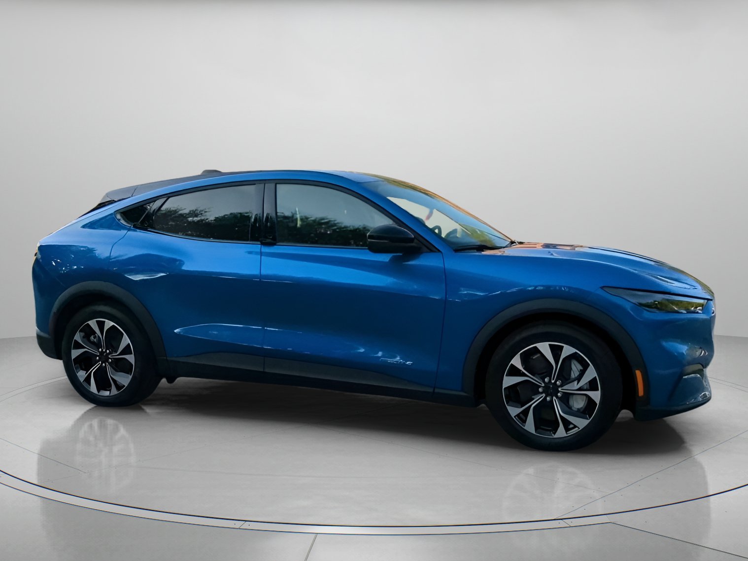 New 2026 Ford Mustang Mach-E Select w/ Comfort Package Lite RWD image 37