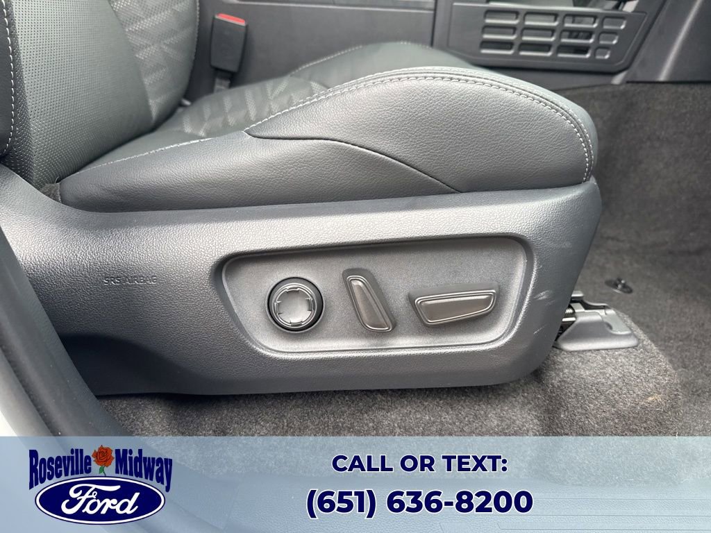 Used 2025 Toyota 4Runner TRD Off-Road Premium image 35