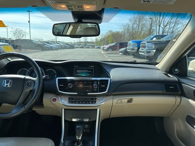 Used 2015 Honda Accord EX-L image 26