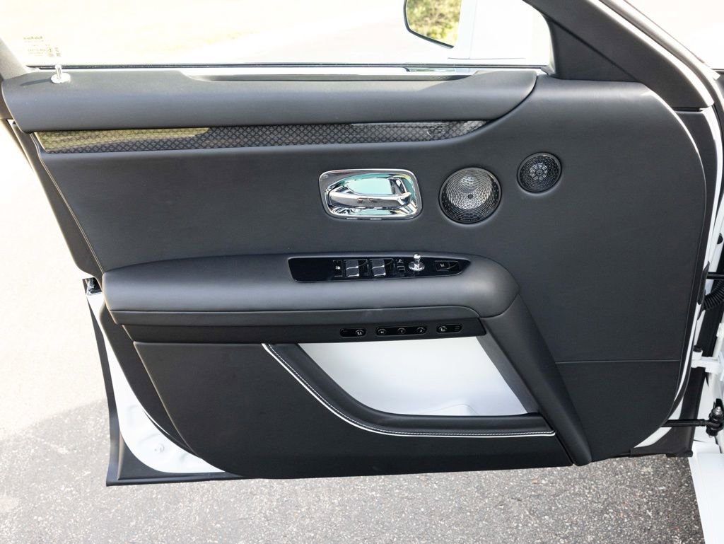New 2026 Rolls-Royce Ghost Black Badge image 23