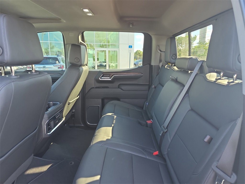 Used 2024 GMC Sierra 1500 SLT w/ SLT Premium Plus Package image 11