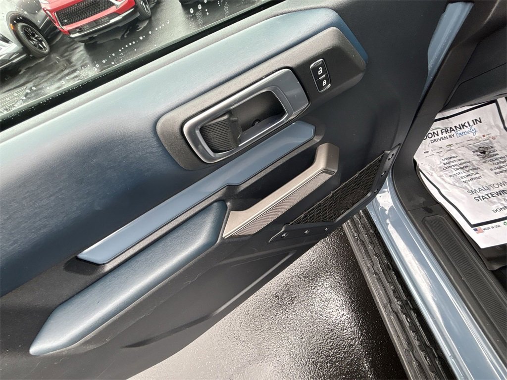 Used 2023 Ford Bronco Outer Banks image 19