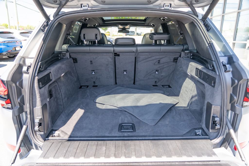 Used 2025 BMW X5 M60i image 7
