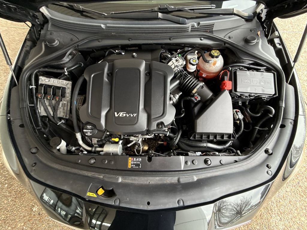 Certified 2019 Buick LaCrosse Essence w/ Sun and Shade Package image 30