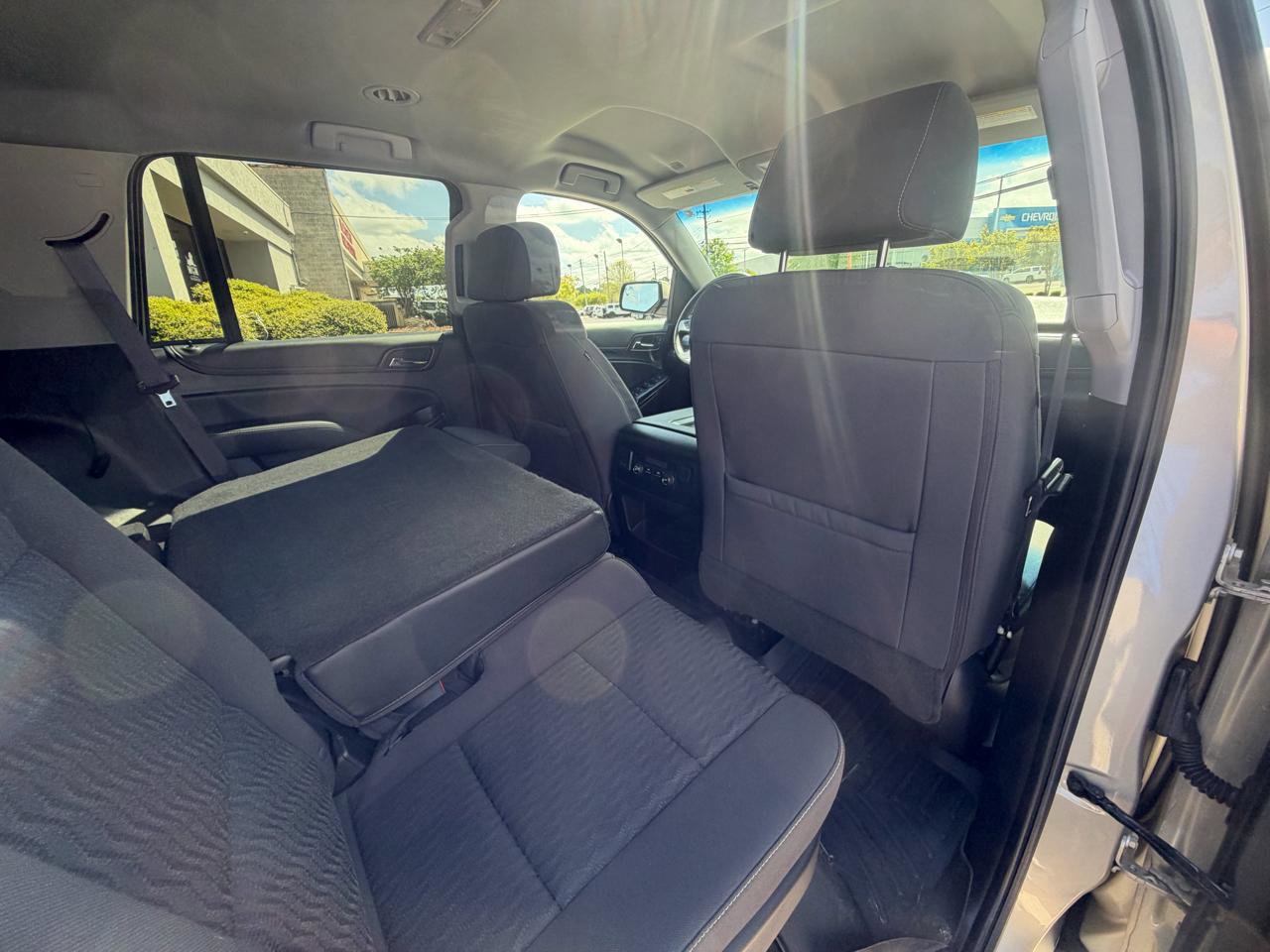 Used 2017 GMC Yukon SLE w/ SLE Value Package image 34