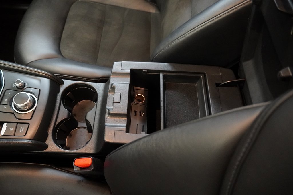 Used 2021 MAZDA CX-5 Touring image 22