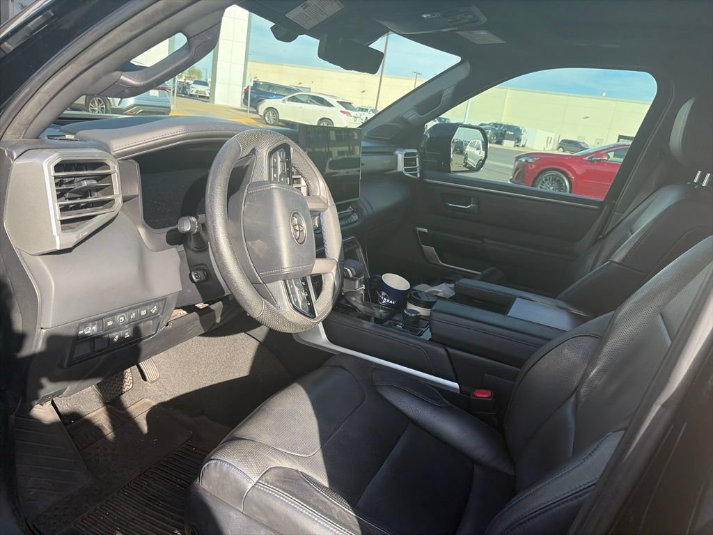 Used 2023 Toyota Sequoia Platinum AWD/4WD image 9