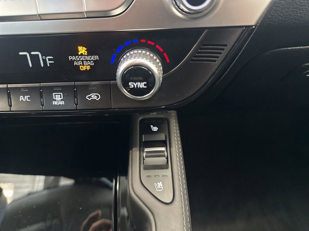 Used 2023 Kia Telluride EX w/ EX Captain's Chair Package AWD/4WD image 20