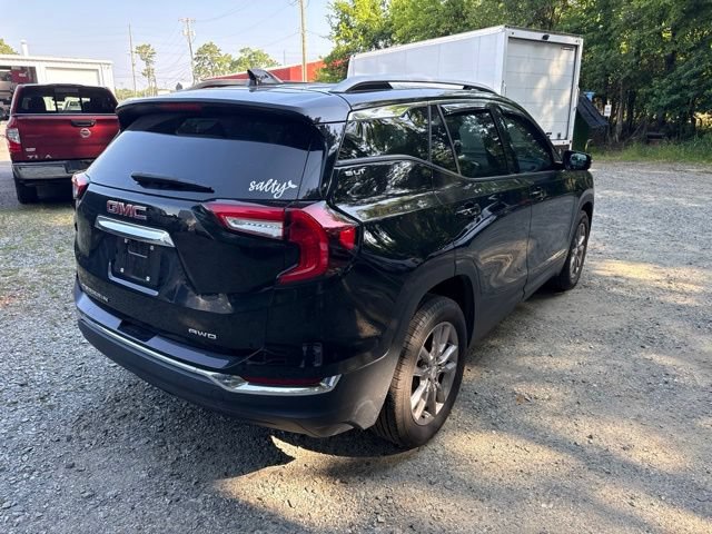 Used 2024 GMC Terrain SLT AWD/4WD image 6