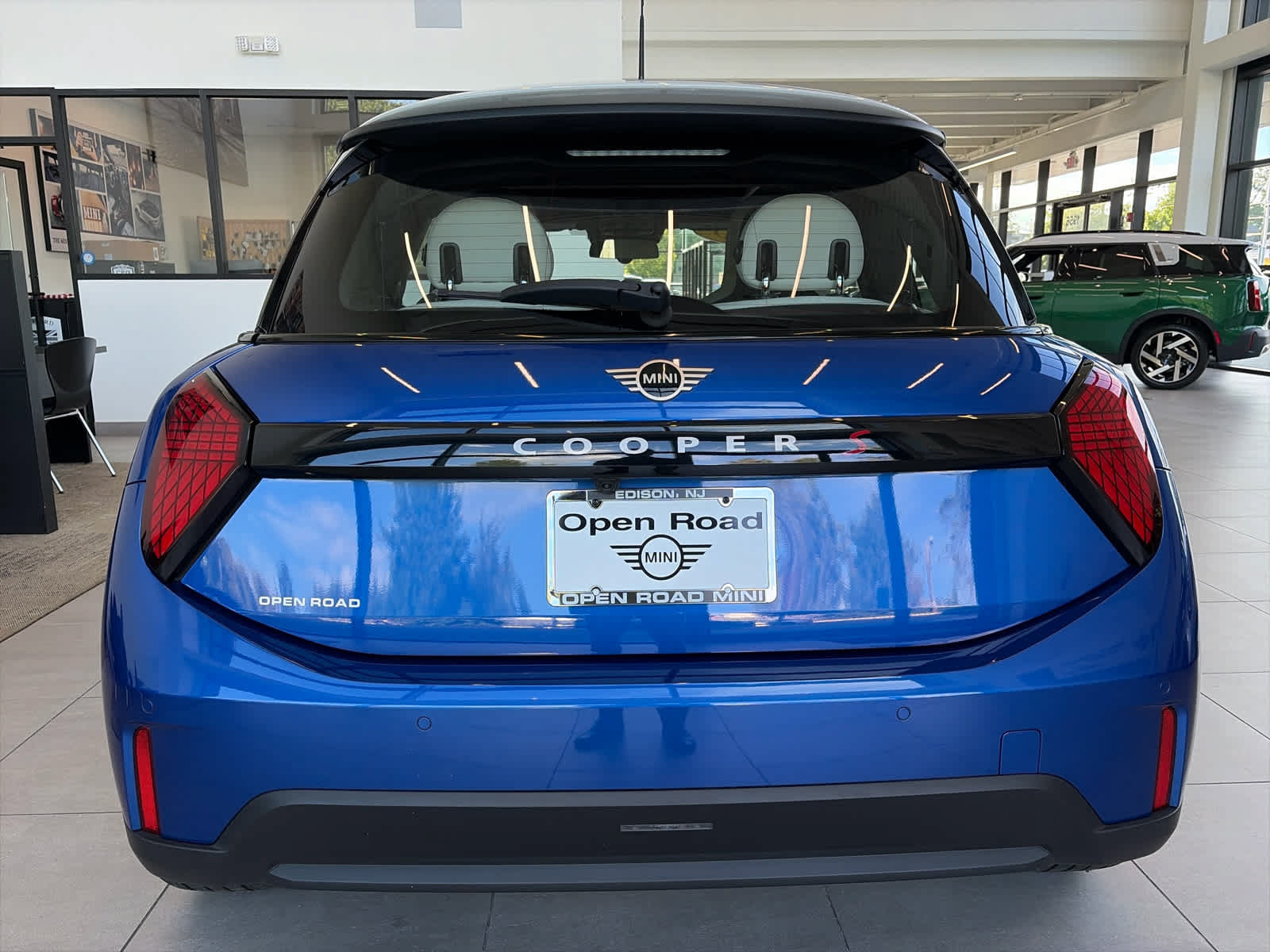Used 2025 MINI Cooper S FWD image 4