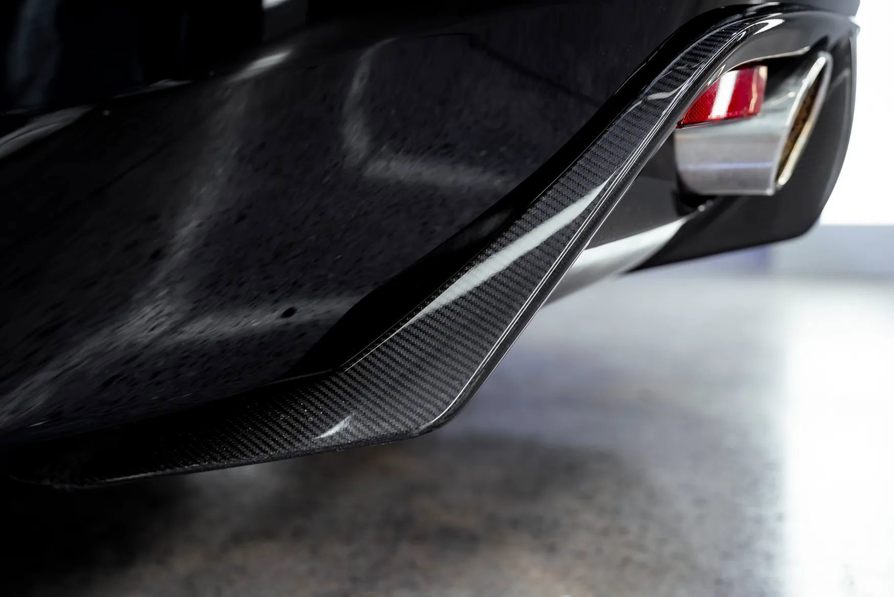 Used 2009 Aston Martin DBS Coupe RWD image 45