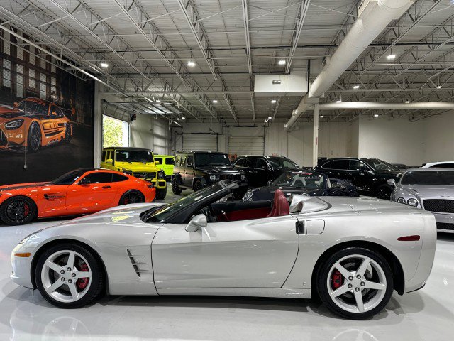 Used 2006 Chevrolet Corvette Convertible w/ Preferred Equipment Group RWD image 30