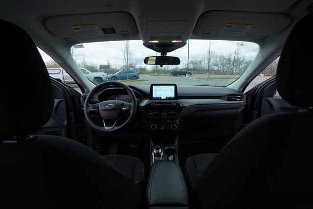 Used 2025 Ford Escape Active image 24