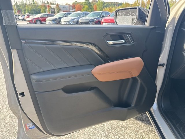 New 2026 GMC Canyon AT4 w/ AT4 Premium Package image 18