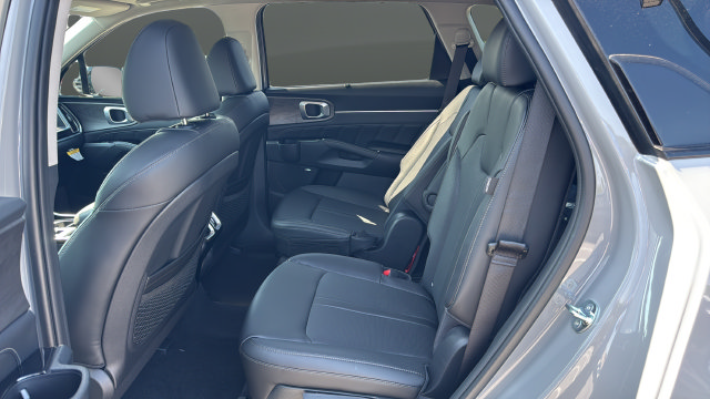 New 2026 Kia Sorento SX AWD/4WD image 24