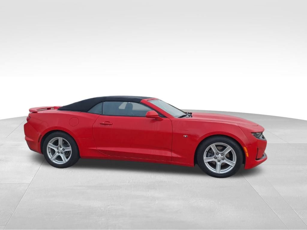Used 2020 Chevrolet Camaro LT image 5