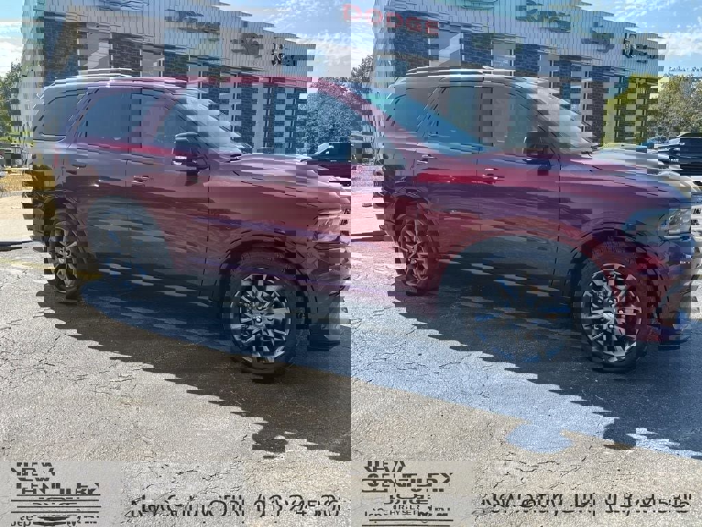 Used 2022 Dodge Durango R/T w/ Blacktop Package image 2