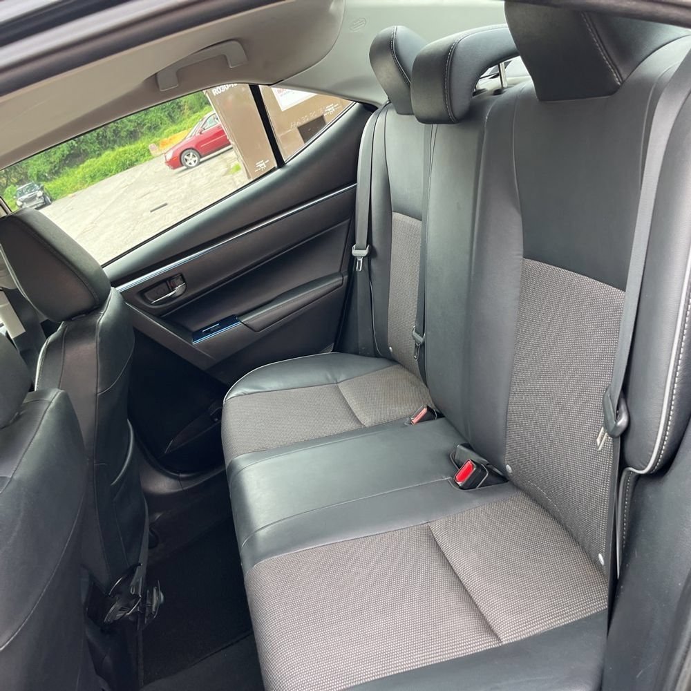 Used 2014 Toyota Corolla S FWD image 11