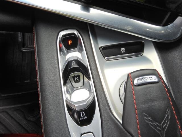 Used 2021 Chevrolet Corvette Stingray Convertible w/ Z51 Performance Package RWD image 3