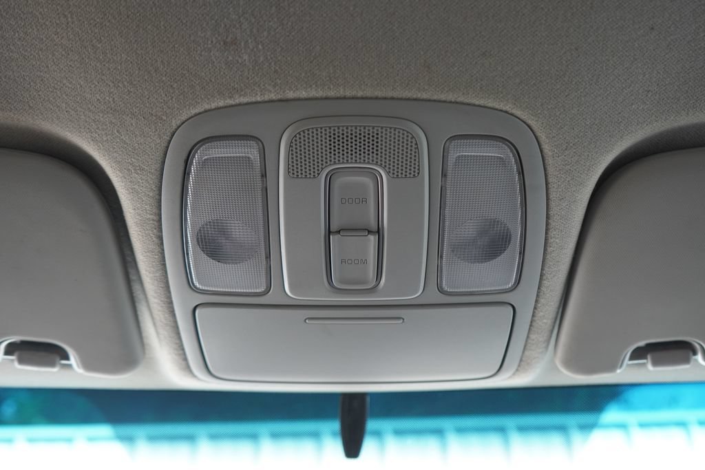 Used 2016 Kia Soul + FWD image 25