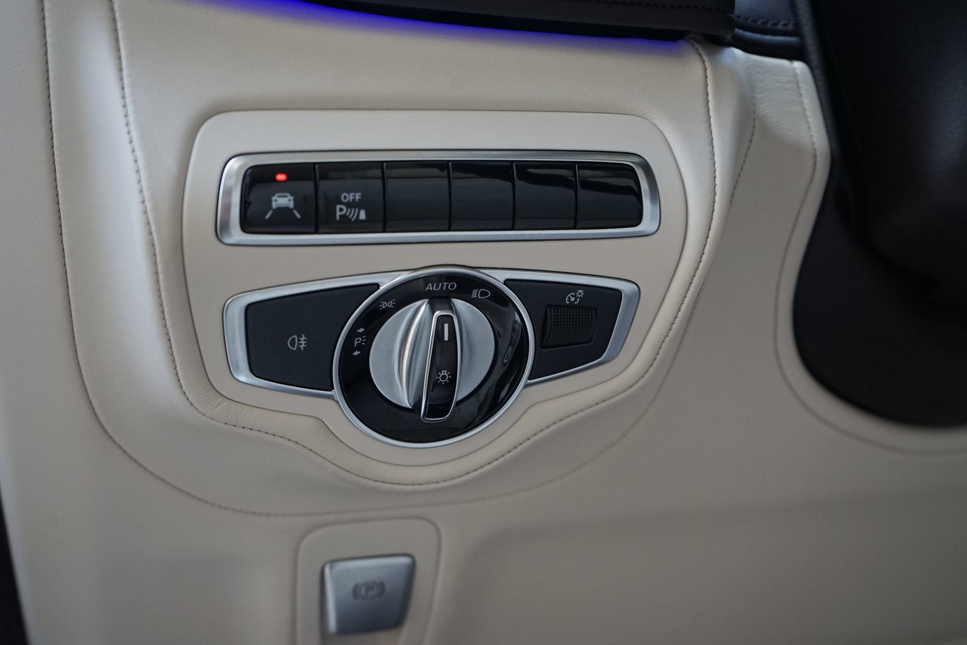 Used 2019 Mercedes-Benz G 550 image 28