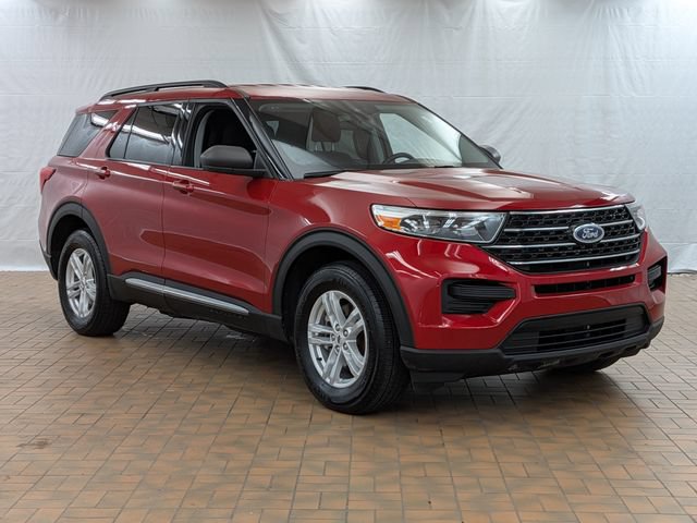 Certified 2023 Ford Explorer XLT w/ Class IV Trailer Tow Package