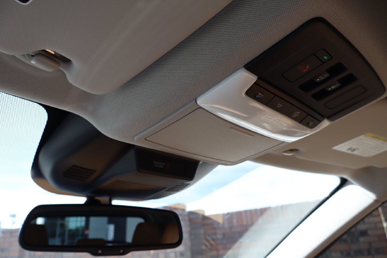 Used 2023 Nissan Rogue Platinum FWD image 27