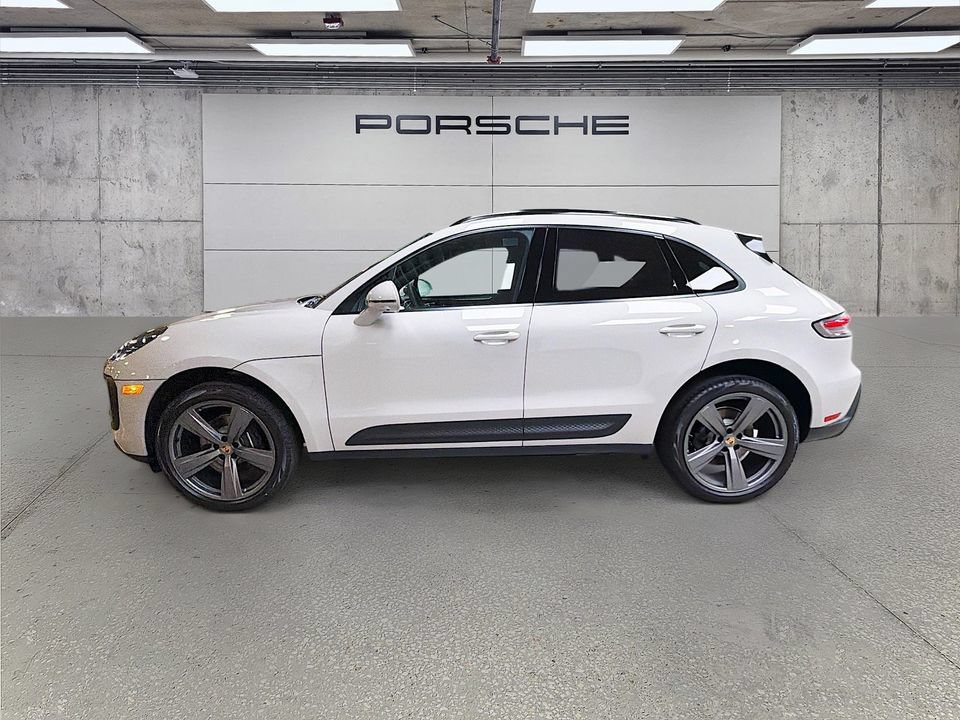 New 2026 Porsche Macan AWD/4WD image 2