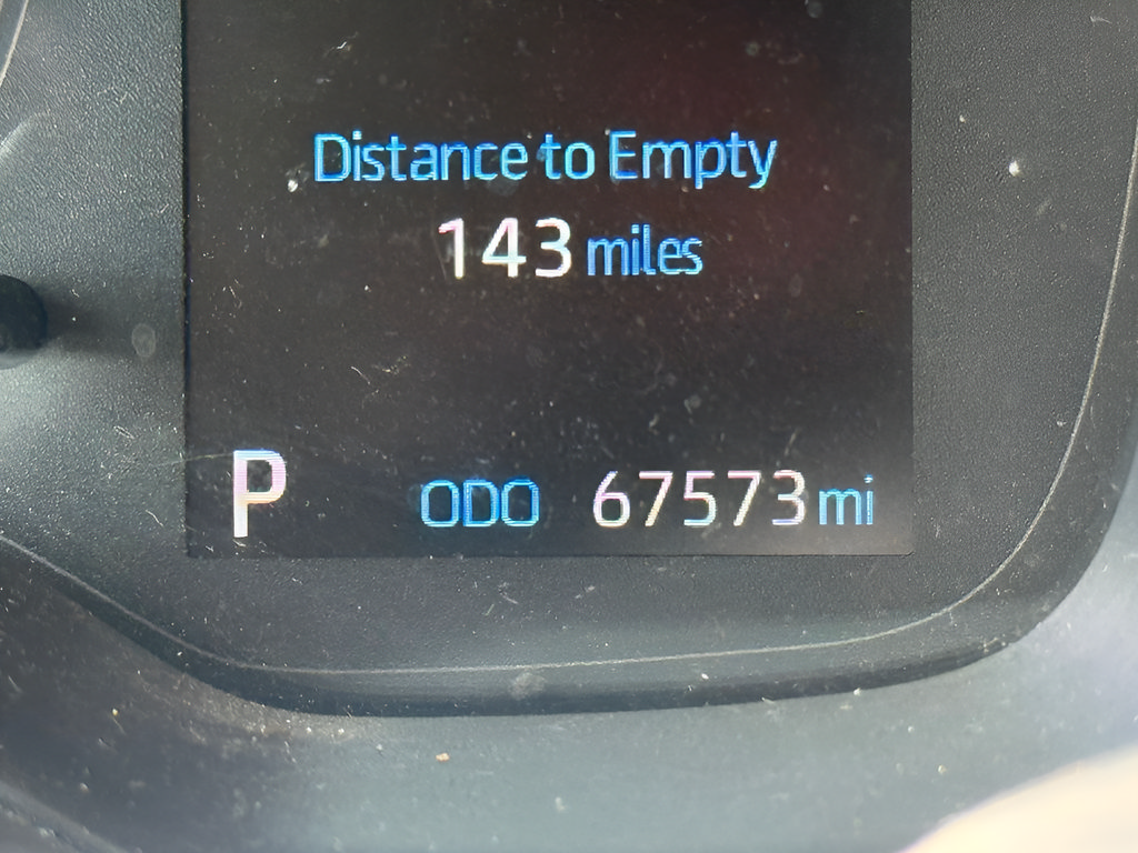 Used 2021 Toyota Corolla LE FWD image 23