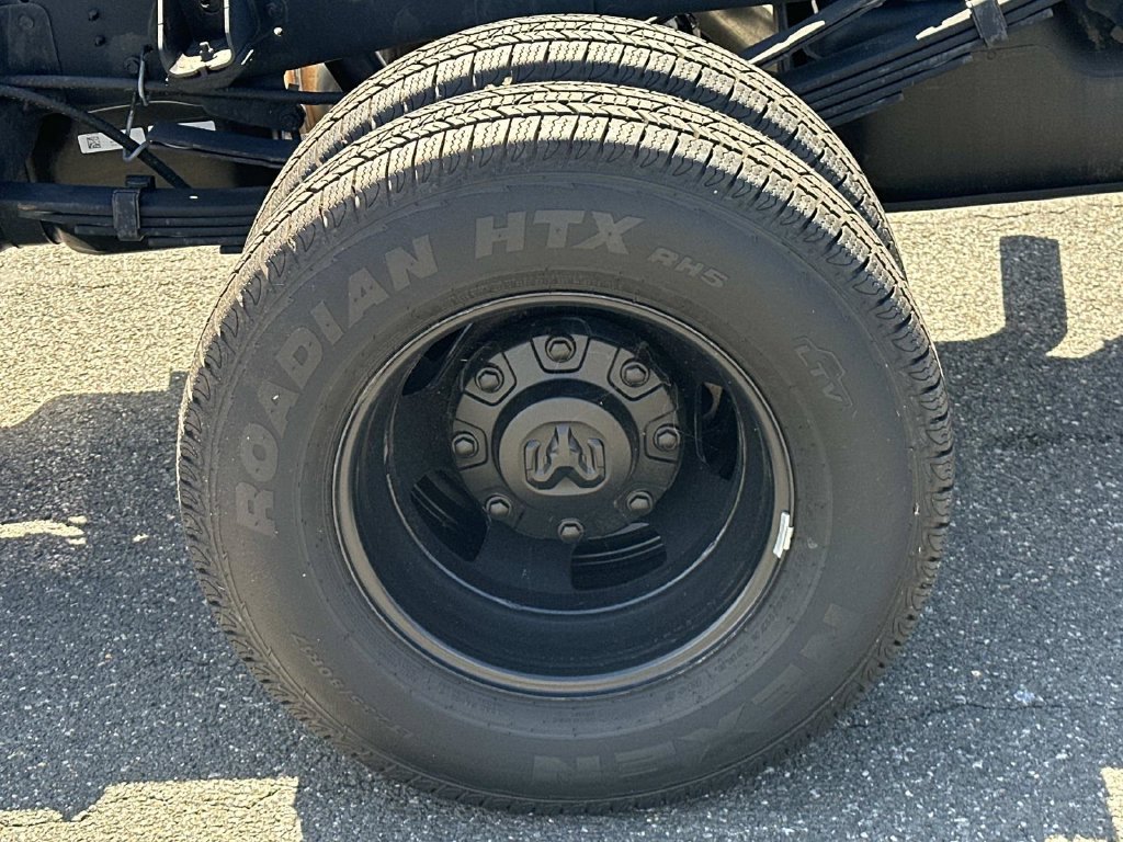 New 2025 RAM 3500 Tradesman AWD/4WD image 10