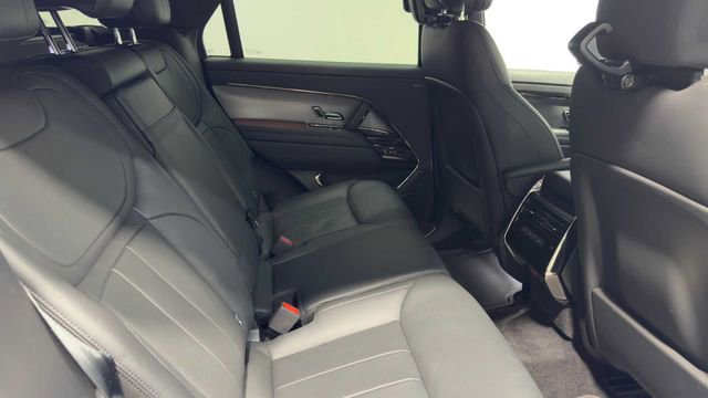Used 2024 Land Rover Range Rover Sport Dynamic SE image 16