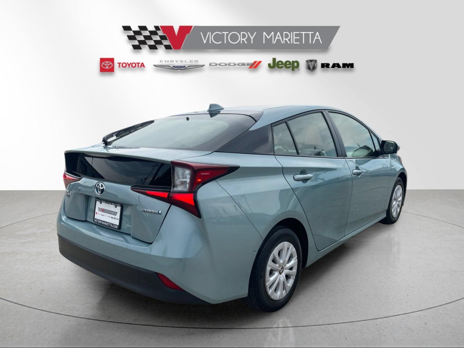 Used 2021 Toyota Prius LE FWD image 5