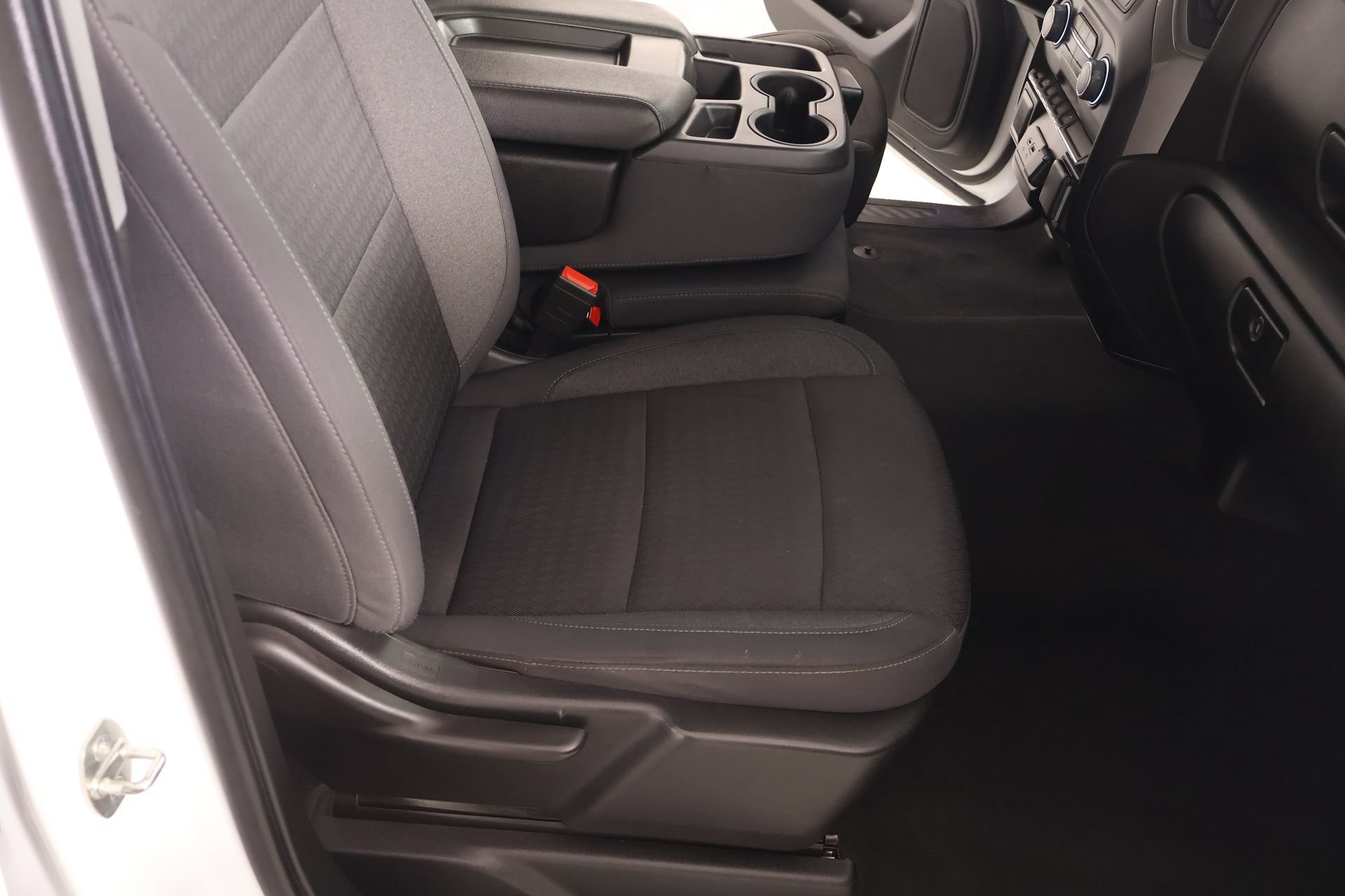 Used 2023 Chevrolet Silverado 1500 Custom AWD/4WD image 12