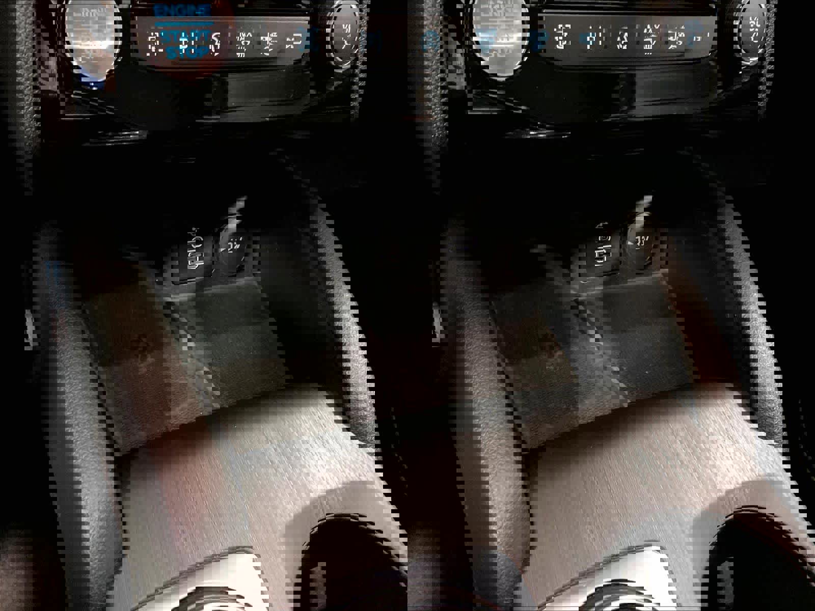 Used 2024 Ford Escape Platinum image 25