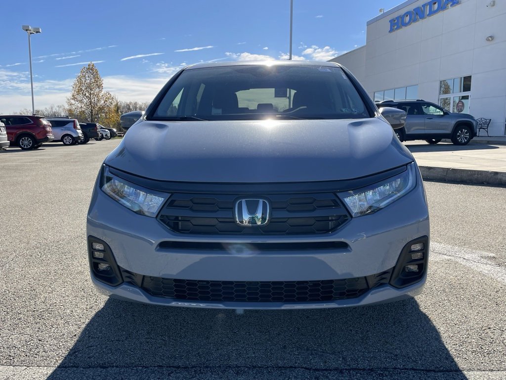 New 2026 Honda Odyssey Touring image 8
