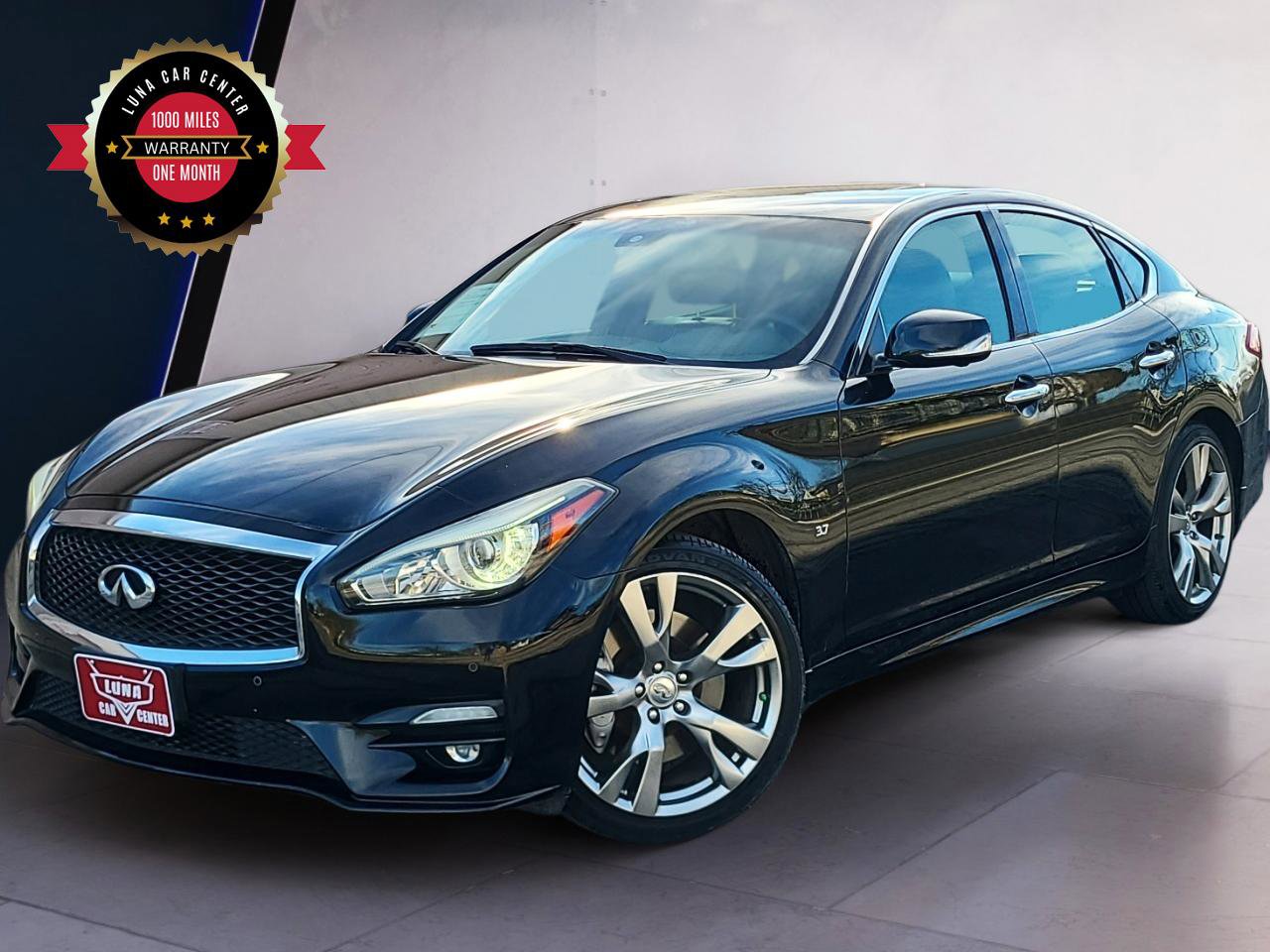 Used 2016 INFINITI Q70 3.7 w/ Sport Package