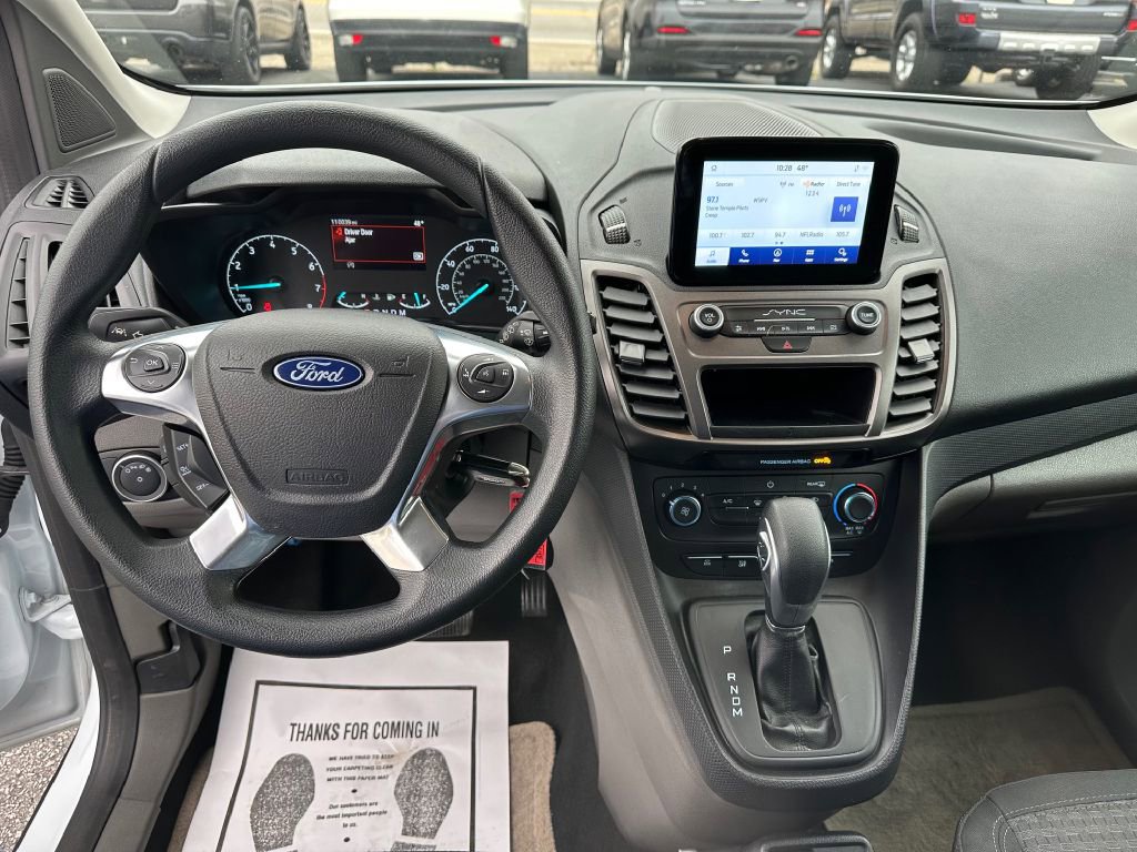 Used 2022 Ford Transit Connect XLT image 13
