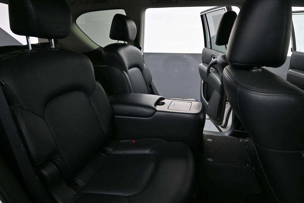 Used 2024 Nissan Armada SL w/ Captain's Chairs Package RWD image 28