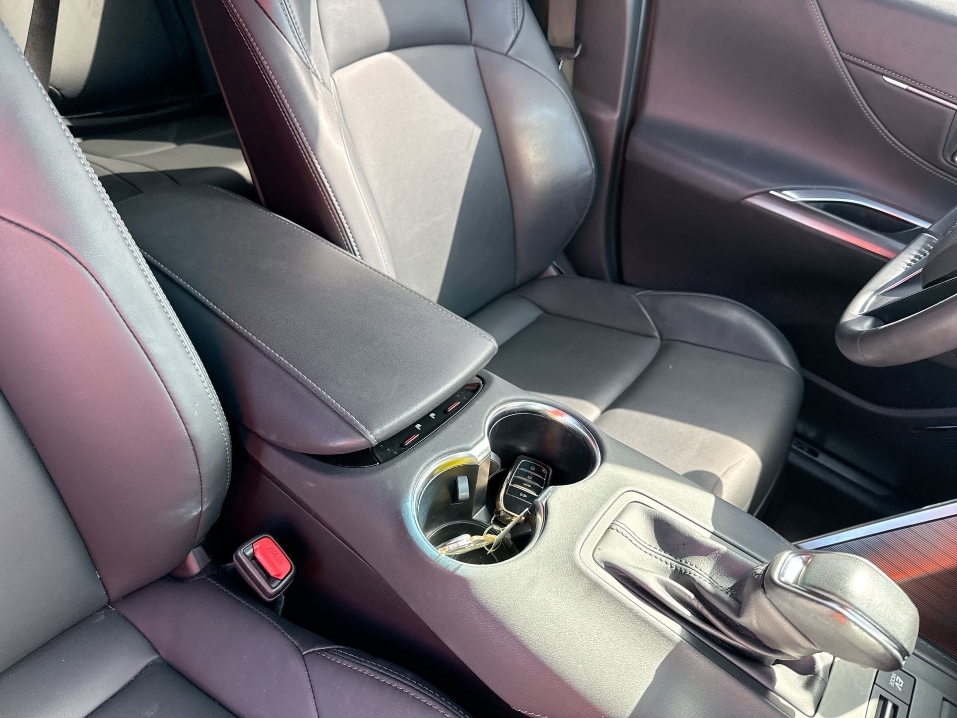 Certified 2023 Toyota Venza XLE AWD/4WD image 21