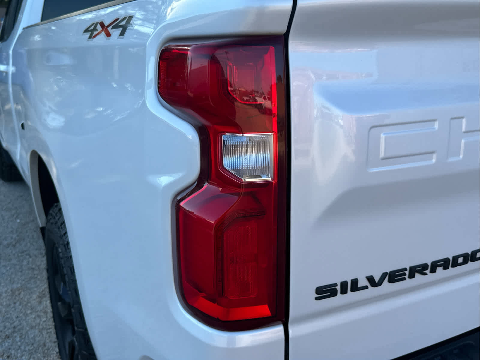 Used 2020 Chevrolet Silverado 1500 RST w/ All-Star Edition image 18