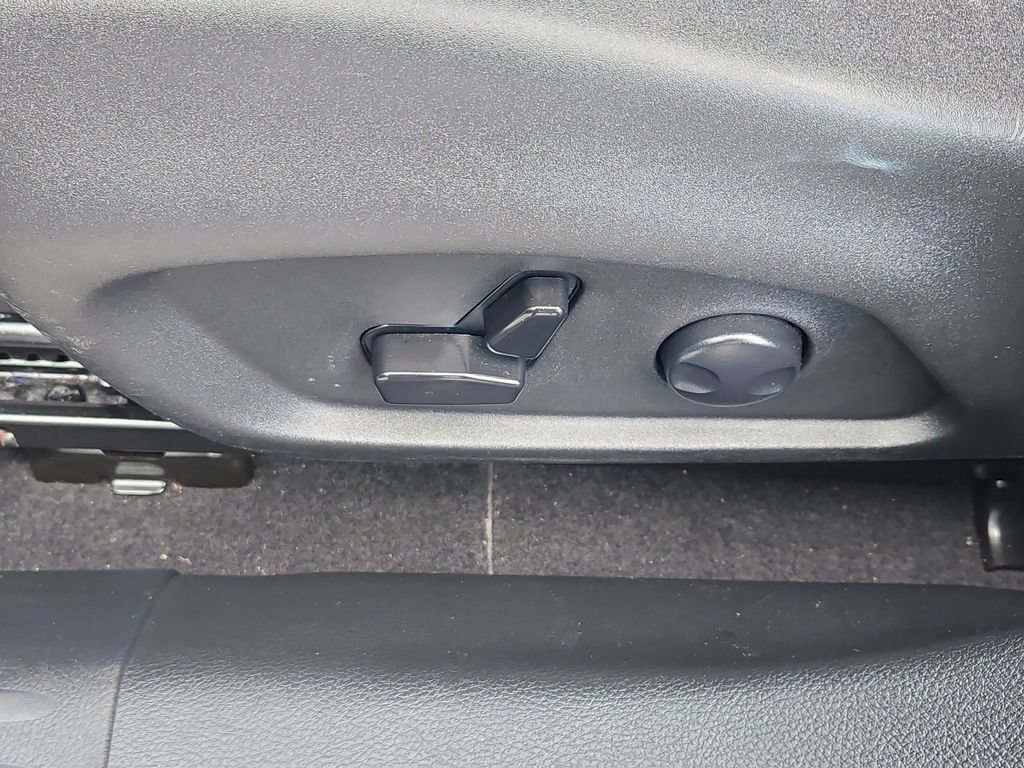Used 2025 Jeep Compass Limited AWD/4WD image 21