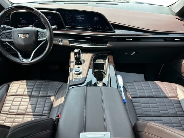 Used 2023 Cadillac Escalade ESV Premium Luxury Platinum AWD/4WD image 14